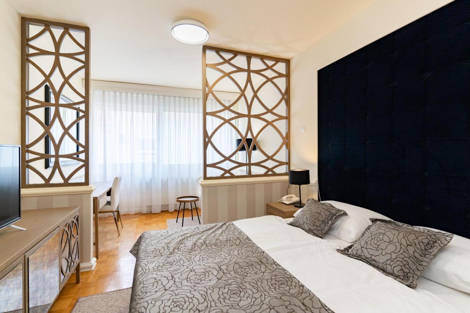 Artearia Hotel Bjelovar Exterior foto